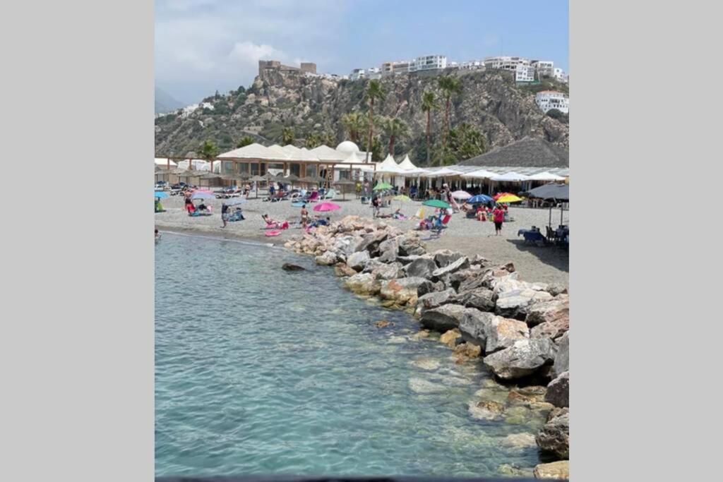 Ferienwohnung El Penon Idilico Piso A Pie De Playa Salobreña Exterior foto