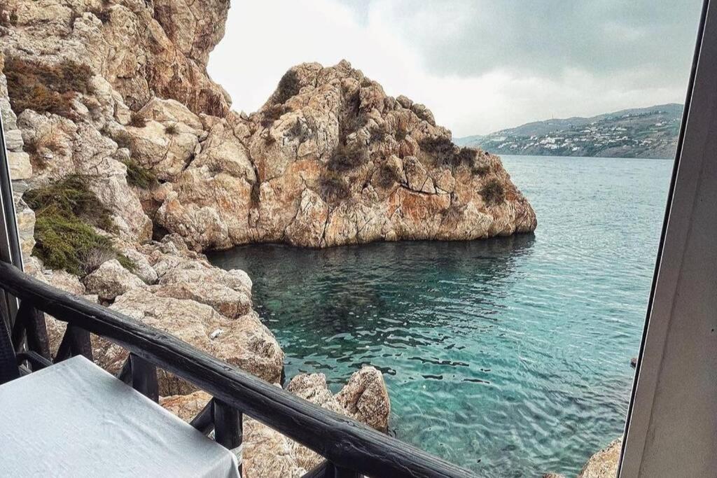 Ferienwohnung El Penon Idilico Piso A Pie De Playa Salobreña Exterior foto