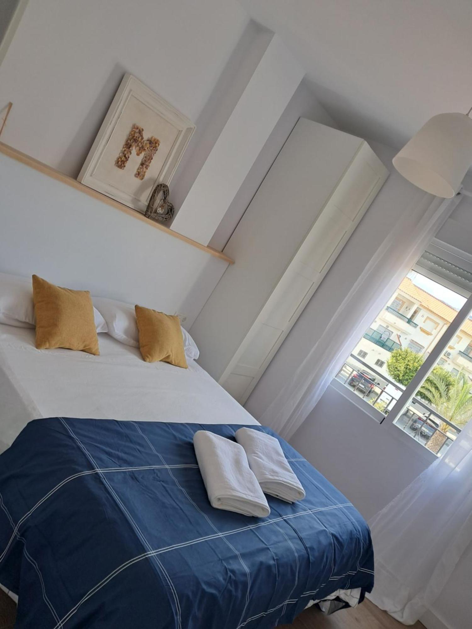 Ferienwohnung El Penon Idilico Piso A Pie De Playa Salobreña Exterior foto